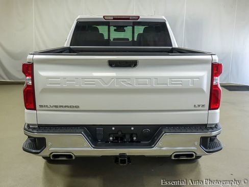 Used 2024 Chevrolet Silverado 1500 LTZ w/ LTZ Convenience Package II AWD/4WD image 6