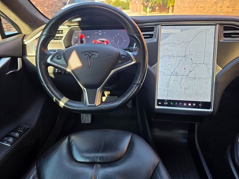 Used 2014 Tesla Model S RWD image 24