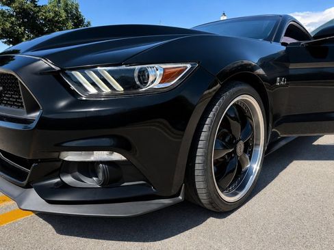 Used 2016 Ford Mustang GT w/ GT Performance Package RWD image 4