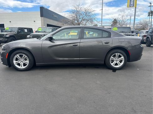 Used 2023 Dodge Charger SXT image 8