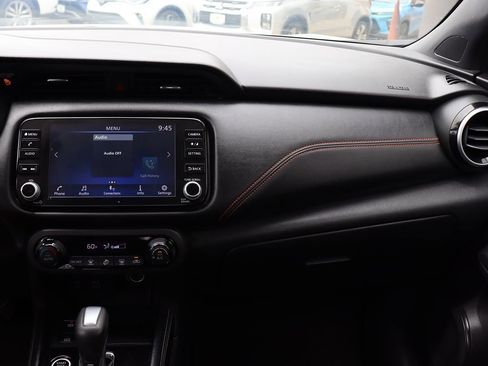 Used 2023 Nissan Kicks SR FWD image 43