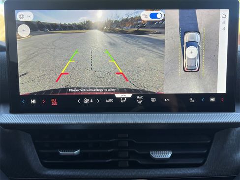 New 2026 Ford Explorer Platinum image 3