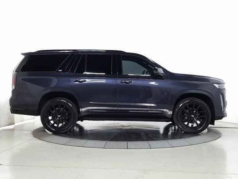 Certified 2024 Cadillac Escalade Sport w/ LPO, ONYX Package image 11