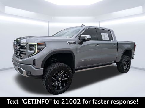 Used 2024 GMC Sierra 1500 Denali w/ Denali Reserve Package AWD/4WD image 8