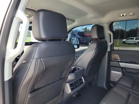 Used 2026 Ford F250 Lariat AWD/4WD image 13