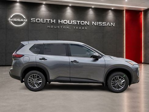 New 2026 Nissan Rogue S FWD image 5