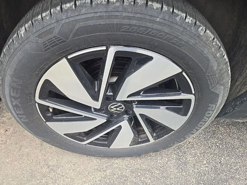 Used 2026 Volkswagen Atlas SE AWD/4WD image 12