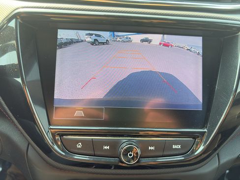 Used 2021 Chevrolet TrailBlazer RS w/ Sun and Liftgate Package AWD/4WD image 23