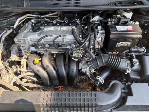 Used 2022 Toyota Corolla LE FWD image 26