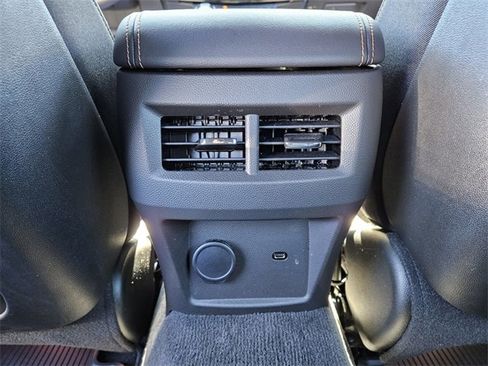 Used 2025 Cadillac CT5 Sport w/ Technology Package image 11