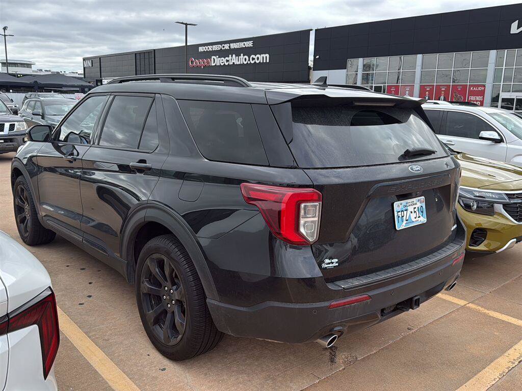 Used 2024 Ford Explorer ST-Line w/ Class IV Trailer Tow Package AWD/4WD image 12