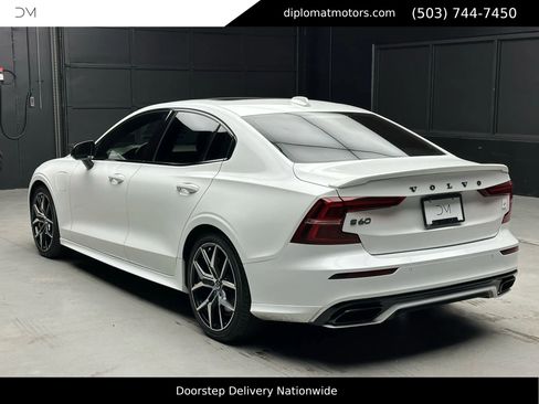 Used 2021 Volvo S60 T8 Polestar image 5
