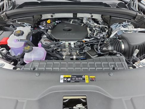 New 2026 Jeep Grand Cherokee Altitude RWD image 16