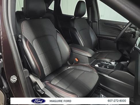 Used 2023 Ford Escape ST-Line w/ Tech Pack #1 image 17