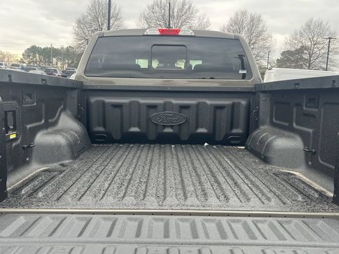 New 2025 Ford Ranger XLT w/ FX4 Off-Road Package AWD/4WD image 19