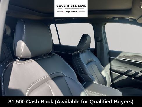 New 2026 Jeep Grand Cherokee L Limited image 17
