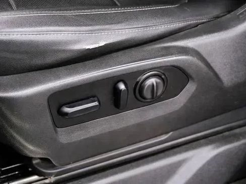 Used 2021 GMC Sierra 1500 SLT w/ SLT Premium Plus Package image 38