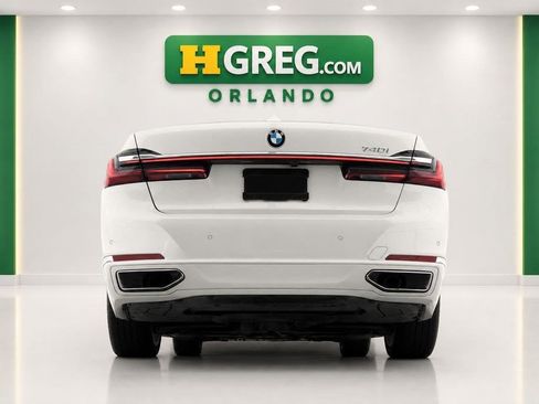 Used 2020 BMW 740i RWD image 8