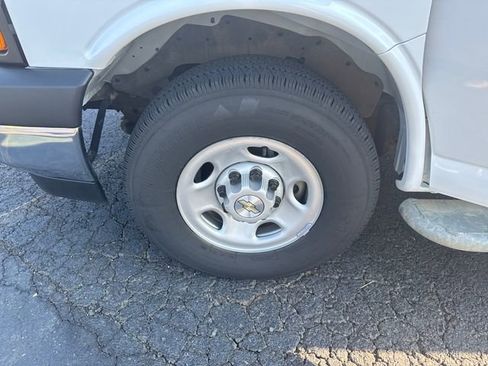 Used 2023 Chevrolet Express 2500 w/ Driver Convenience Package image 37