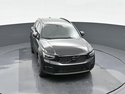 New 2026 Volvo XC40 B5 Ultra w/ Protection Package Premier AWD/4WD image 21
