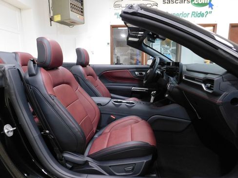 Used 2026 Ford Mustang GT Premium RWD image 91