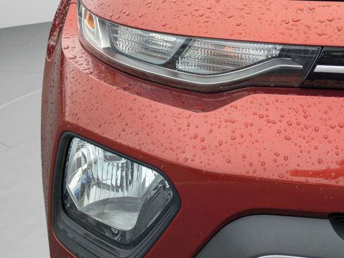 Used 2021 Kia Soul LX image 10