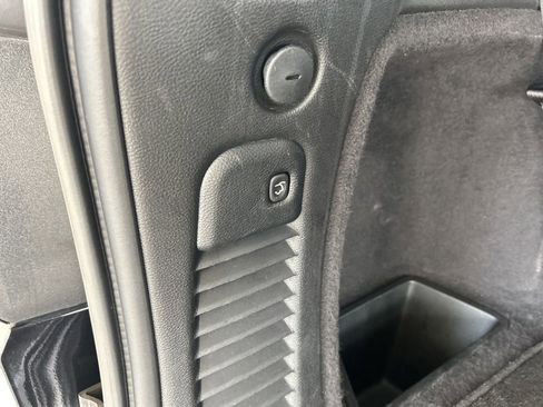 Used 2023 Dodge Durango R/T image 39