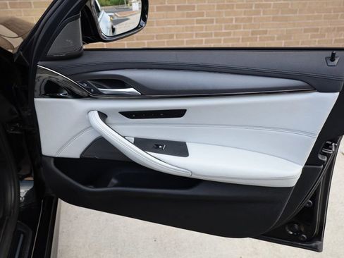 Used 2022 BMW M5 w/ Competition Package image 26