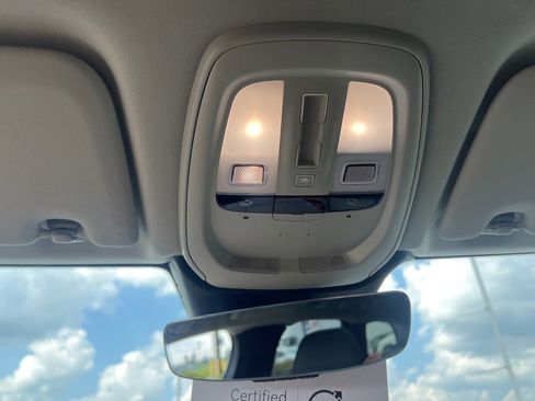 Certified 2025 Volvo XC60 T8 Plus w/ Protection Package Premier image 24