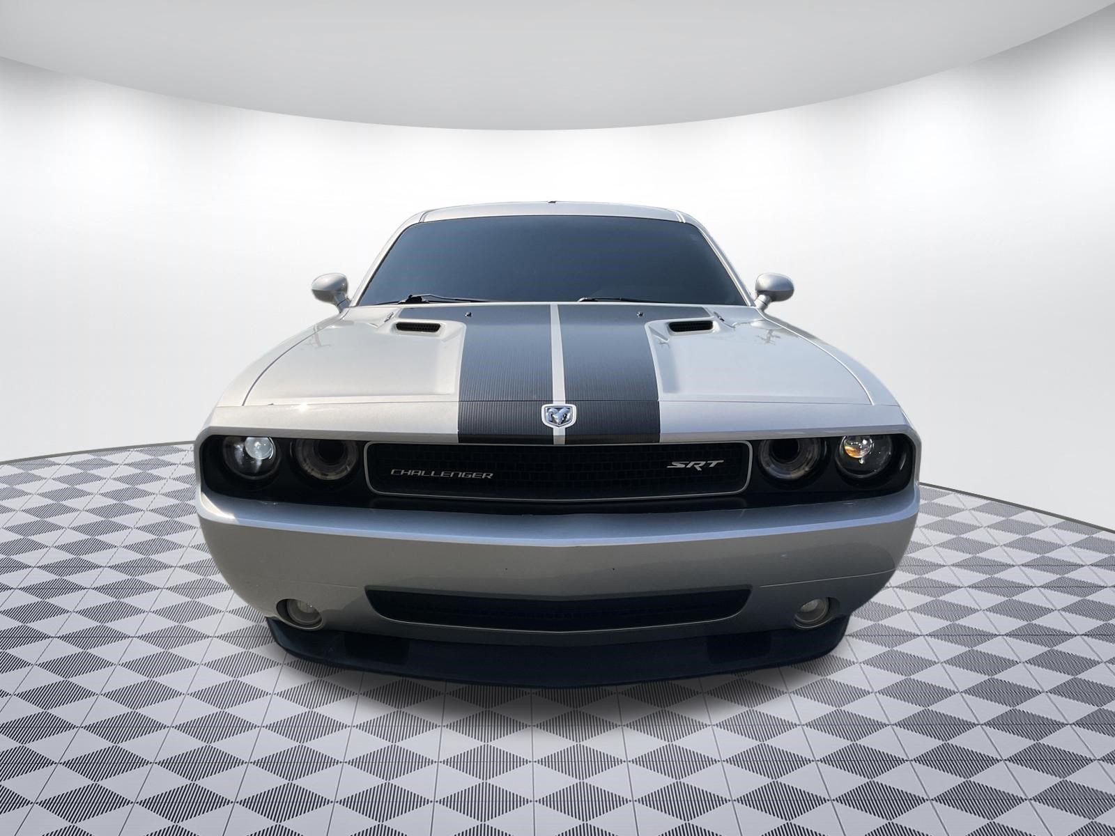 Used 2010 Dodge Challenger SRT8 w/ SRT Option Group II RWD image 5