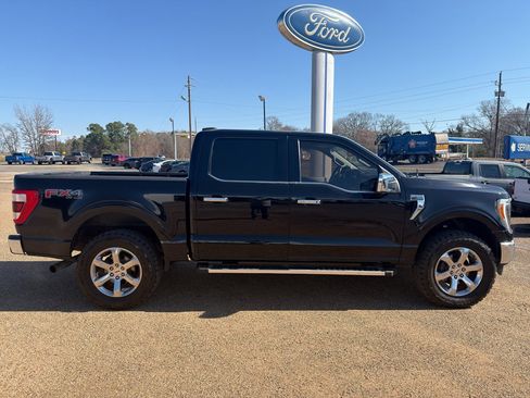 Used 2022 Ford F150 Lariat image 8