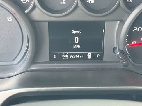 Certified 2020 Chevrolet Silverado 1500 Custom Trail Boss w/ Custom Convenience Package AWD/4WD image 19