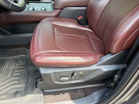 Used 2022 Ford Expedition Max Limited AWD/4WD image 13