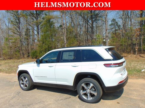 New 2026 Jeep Grand Cherokee Limited AWD/4WD image 6