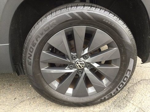 Used 2022 Volkswagen Taos S AWD/4WD image 43