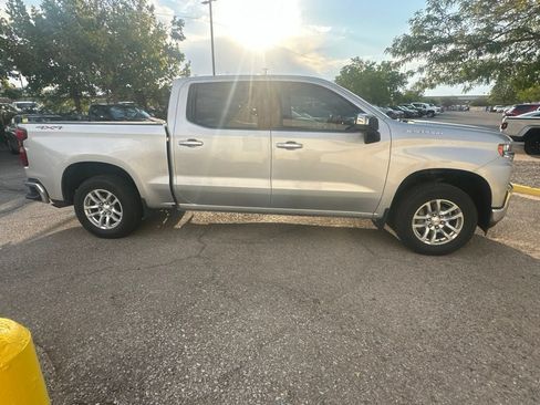 Used 2021 Chevrolet Silverado 1500 LT w/ Bed Protection Package AWD/4WD image 7