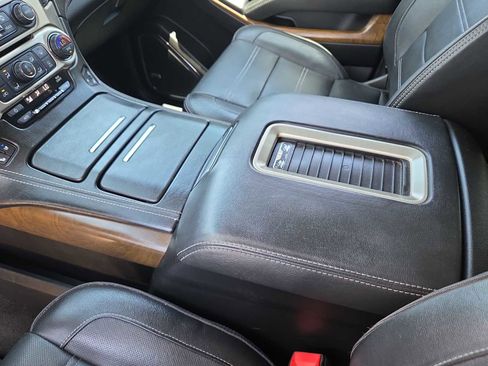 Used 2018 GMC Yukon XL Denali w/ Denali Ultimate Package AWD/4WD image 20