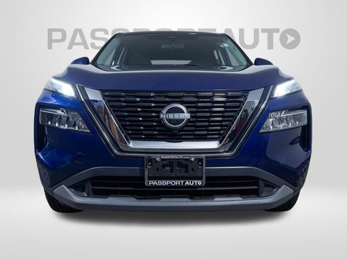 Certified 2023 Nissan Rogue SV FWD image 2
