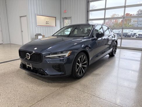 Used 2024 Volvo S60 T8 Core w/ Climate Package image 2