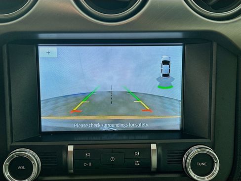 Used 2019 Ford Mustang Premium image 21