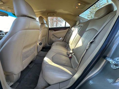 Used 2011 Cadillac CTS Luxury image 8