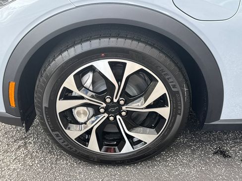 New 2026 Ford Mustang Mach-E Select image 13