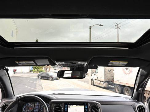 Used 2019 Toyota Tacoma TRD Pro image 43