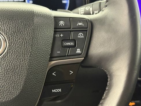 Used 2025 Toyota Camry XSE image 21