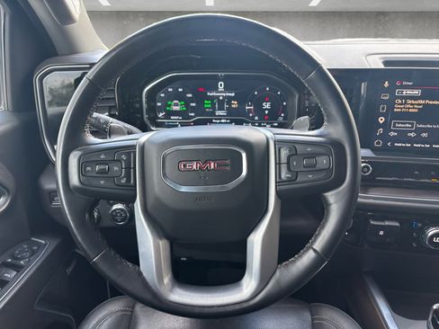 Used 2023 GMC Sierra 1500 SLT image 25