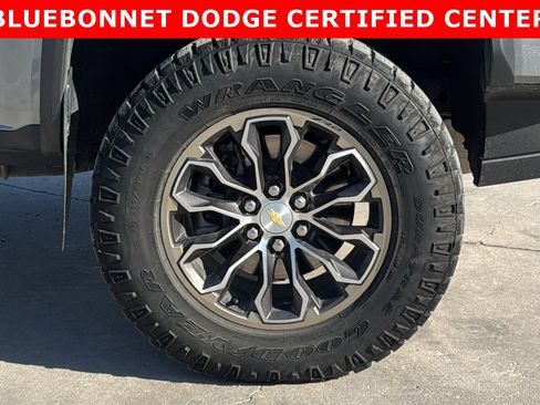Used 2022 Chevrolet Colorado ZR2 image 32