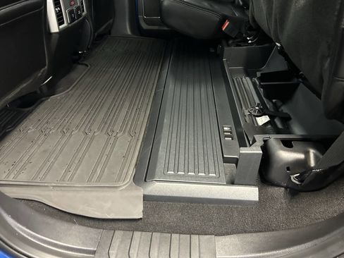 Used 2021 Ford F250 Lariat image 59