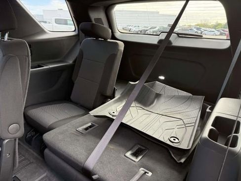 Certified 2023 Chevrolet Traverse LT w/ LPO, Floor Liner Package AWD/4WD image 17