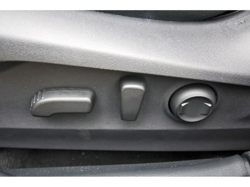Certified 2025 Subaru Outback Onyx Edition AWD/4WD image 27