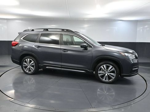 Used 2022 Subaru Ascent Limited AWD/4WD image 4